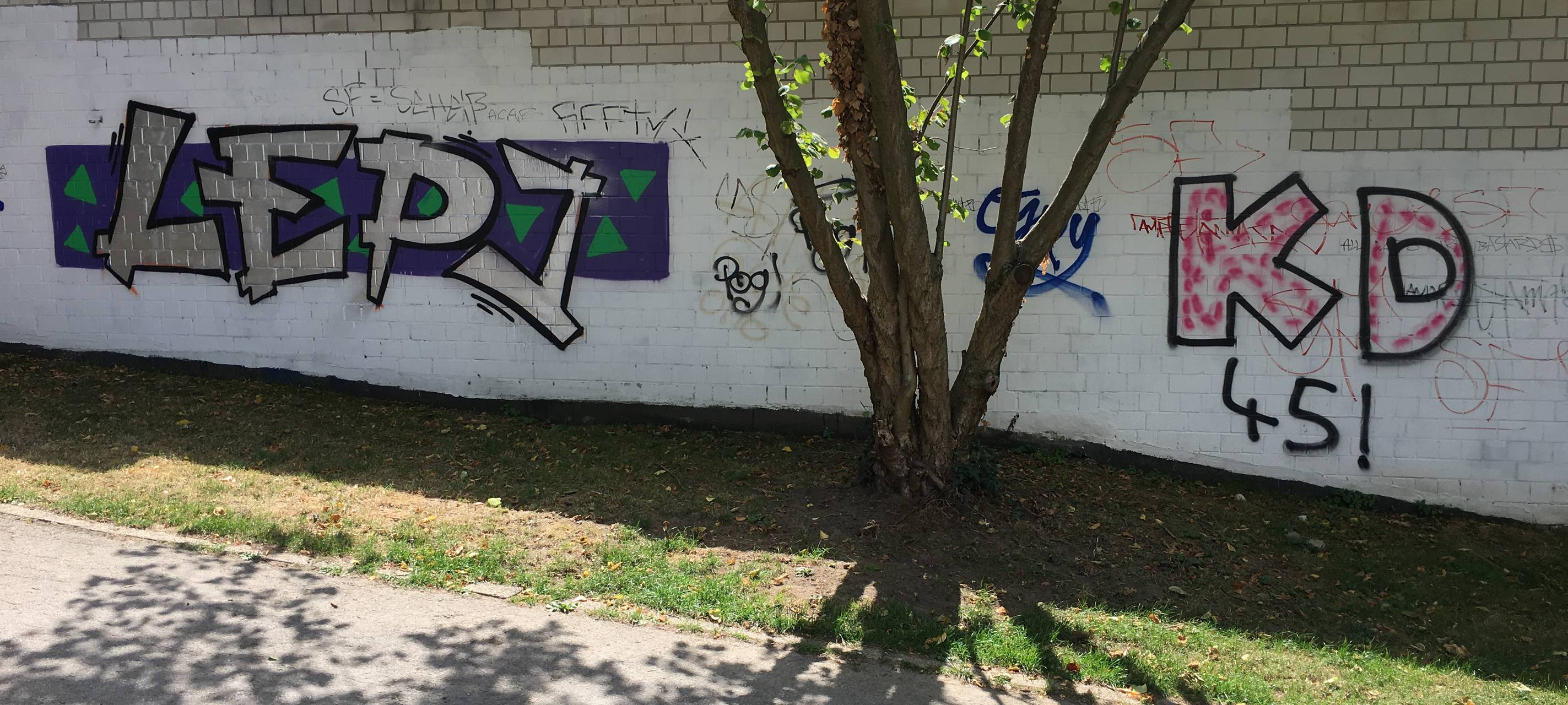 Illegale Sprayer in Kupferdreh gesucht