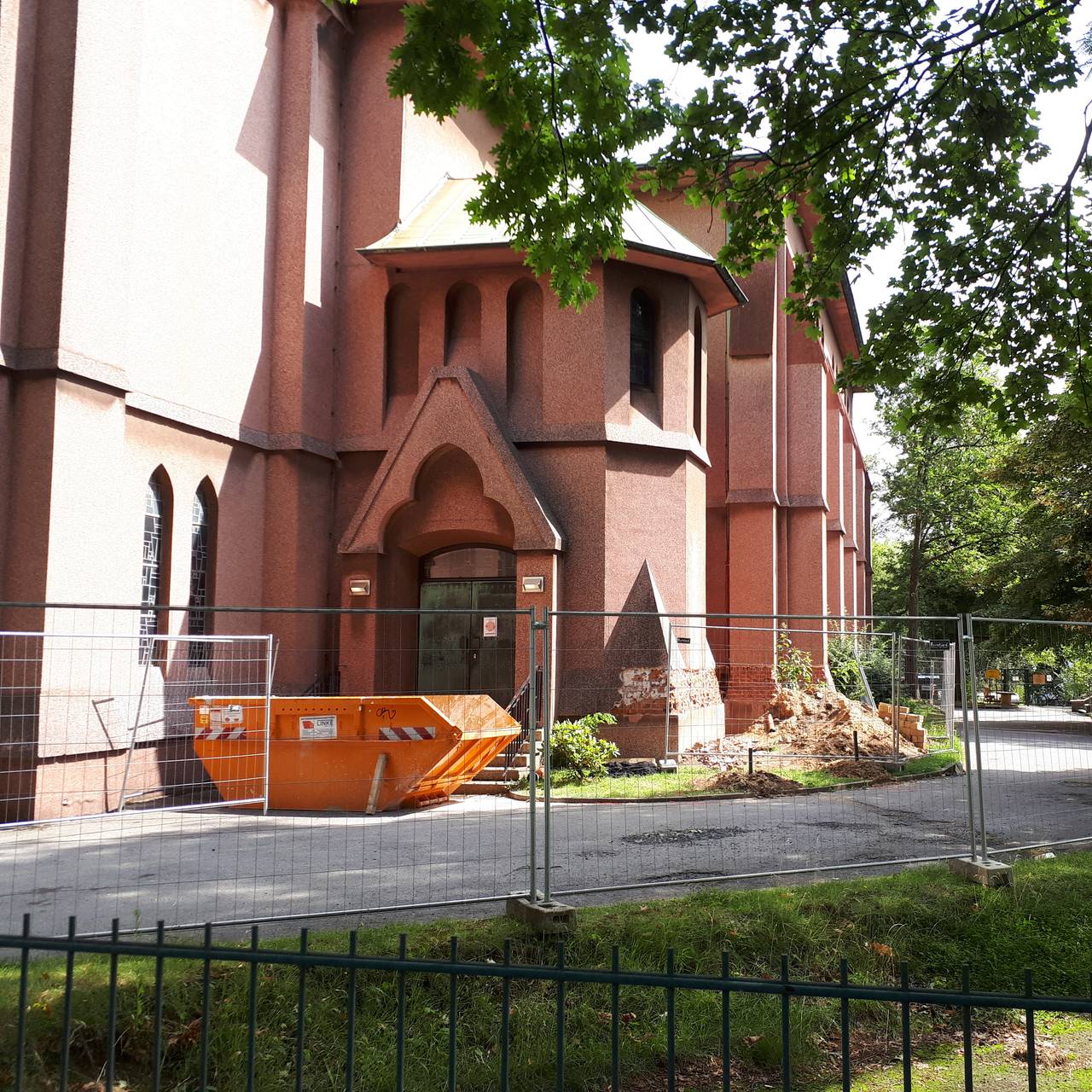 Baustelle an der "Kirche am Westbahnhof"