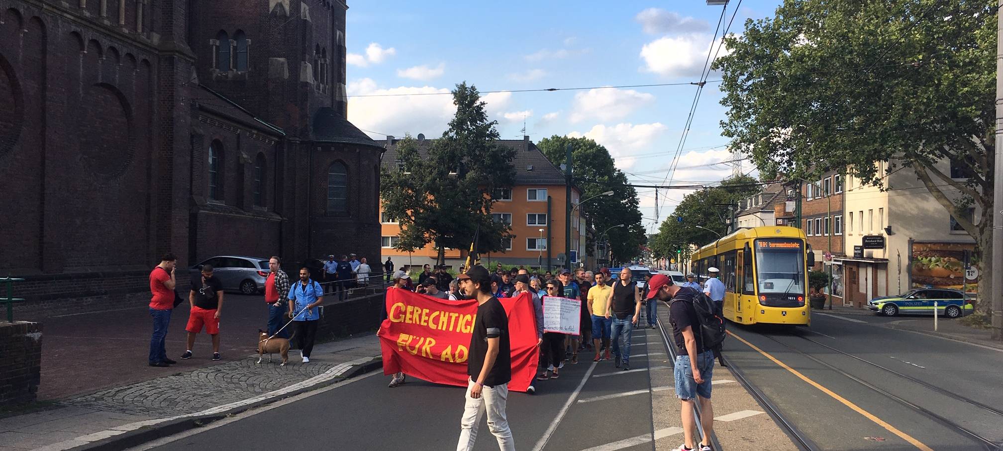 Demonstranten in Altendorf