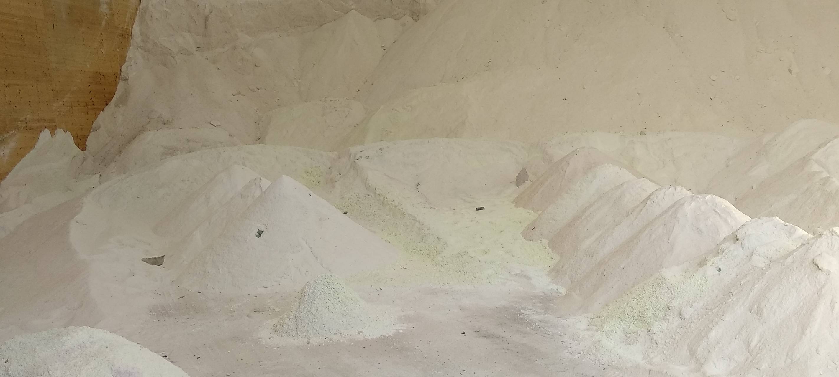 Die Entsorgungsbetriebe Essen haben für den Winter schon Hallen voller Salz gelagert