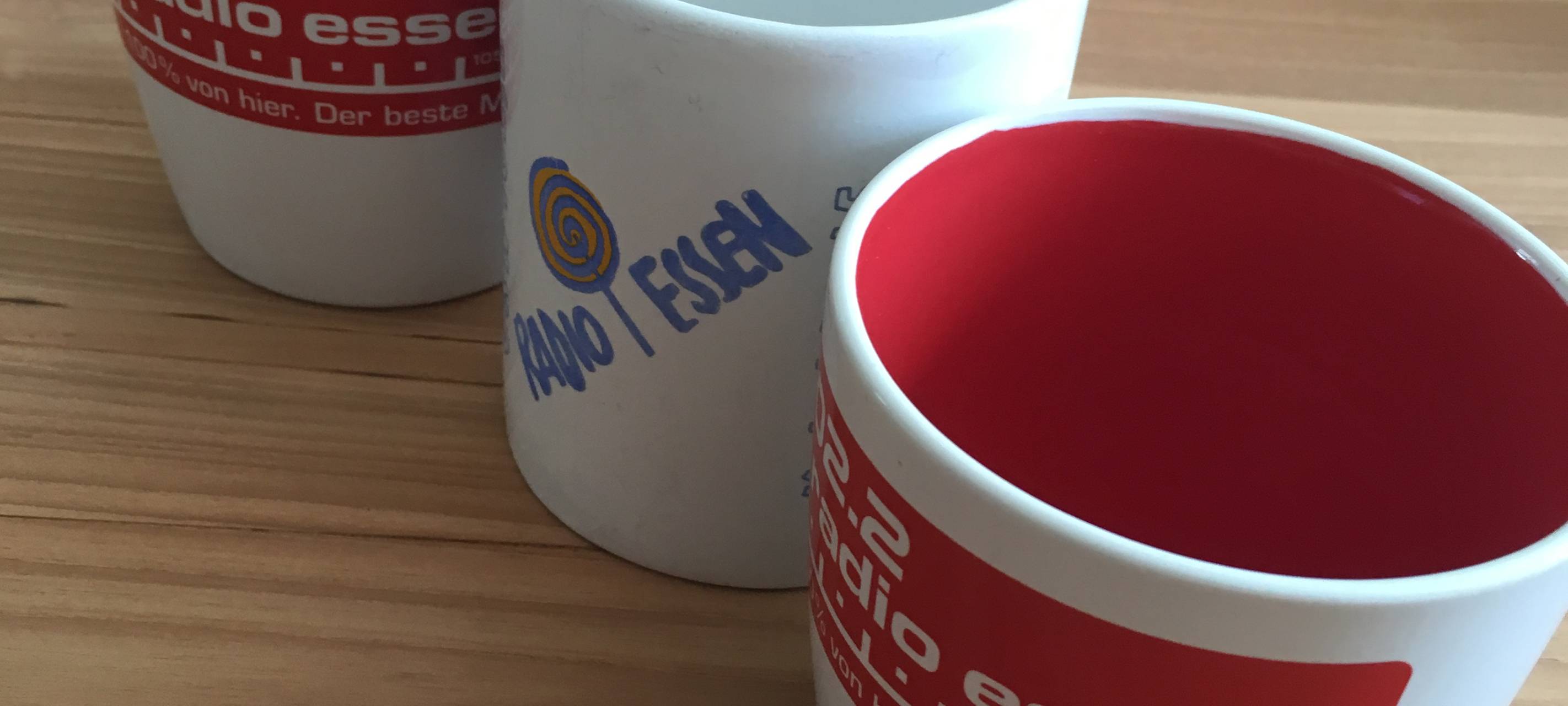 Drei Radio Essen-Tassen