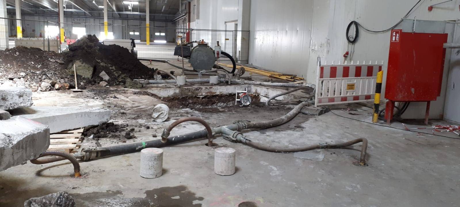 Bombe lag in einem Schacht in dieser alten Lagerhalle an der Pferdebahnstraße in Essen.