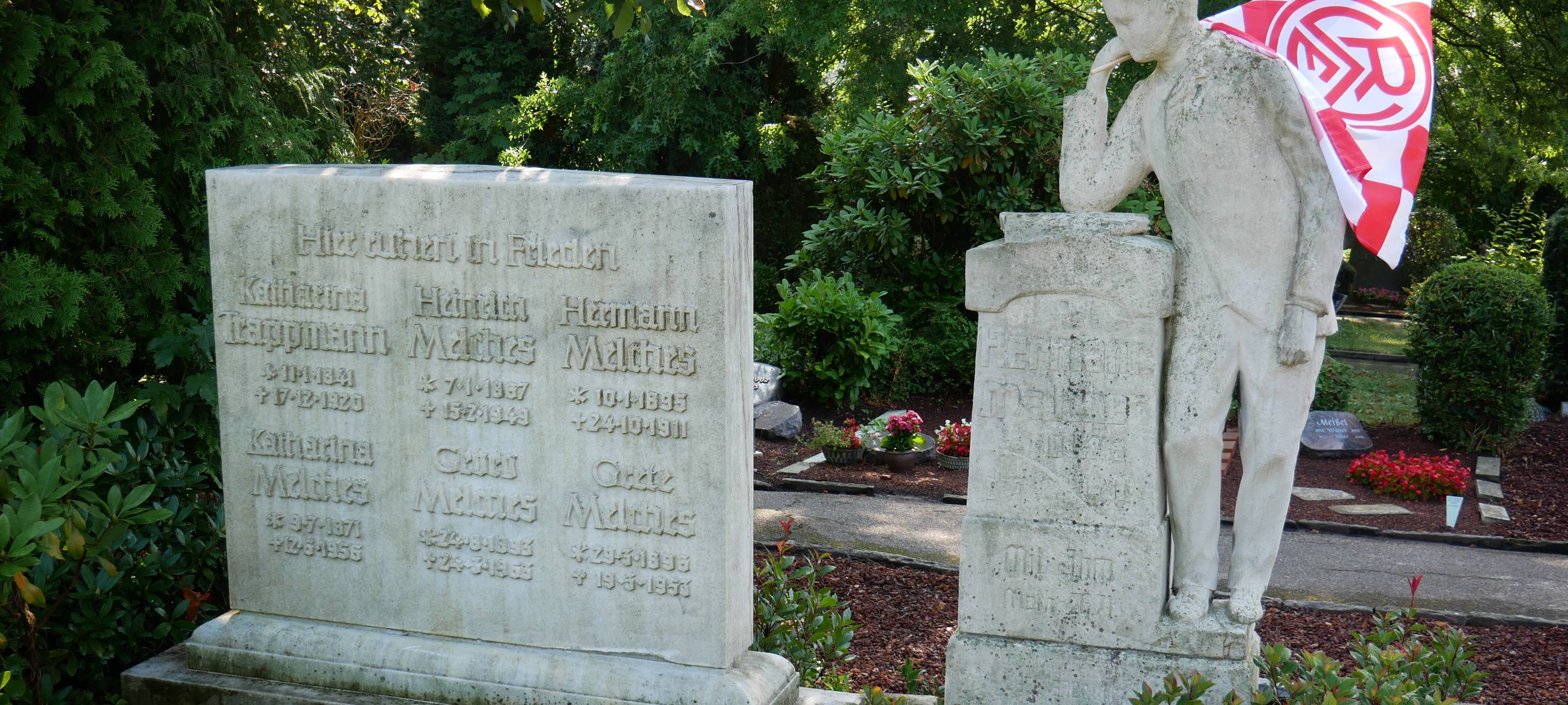 Rot-Weiss Essen Friedhof eingeweiht