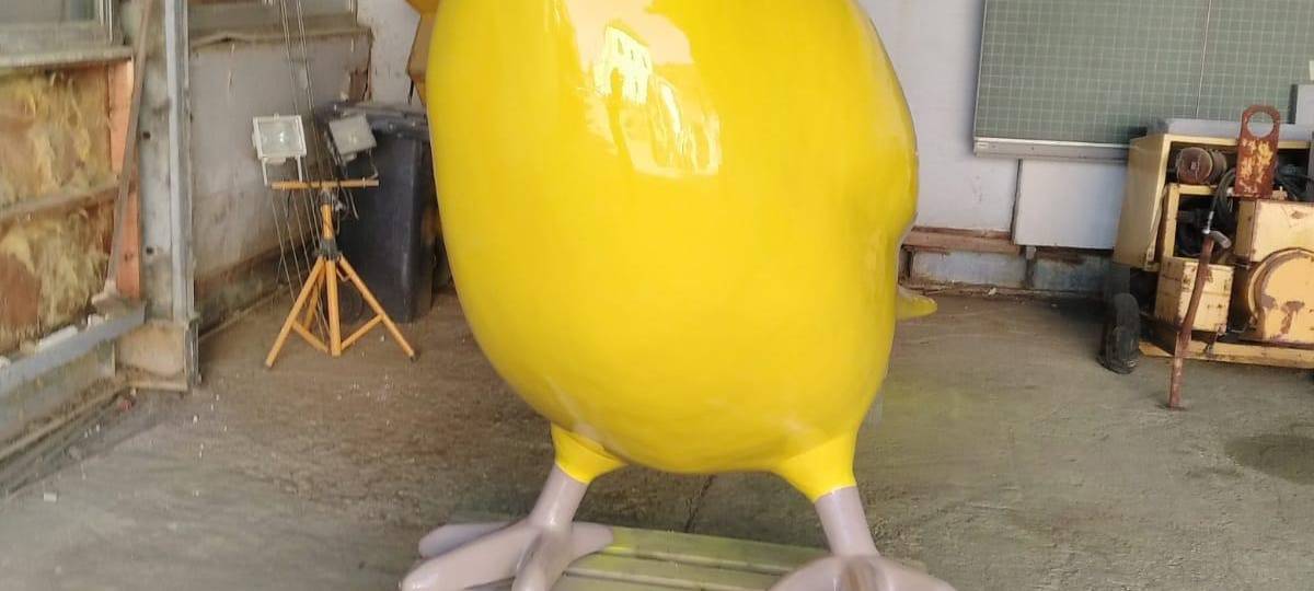 Beschädigter Kanarienvogel