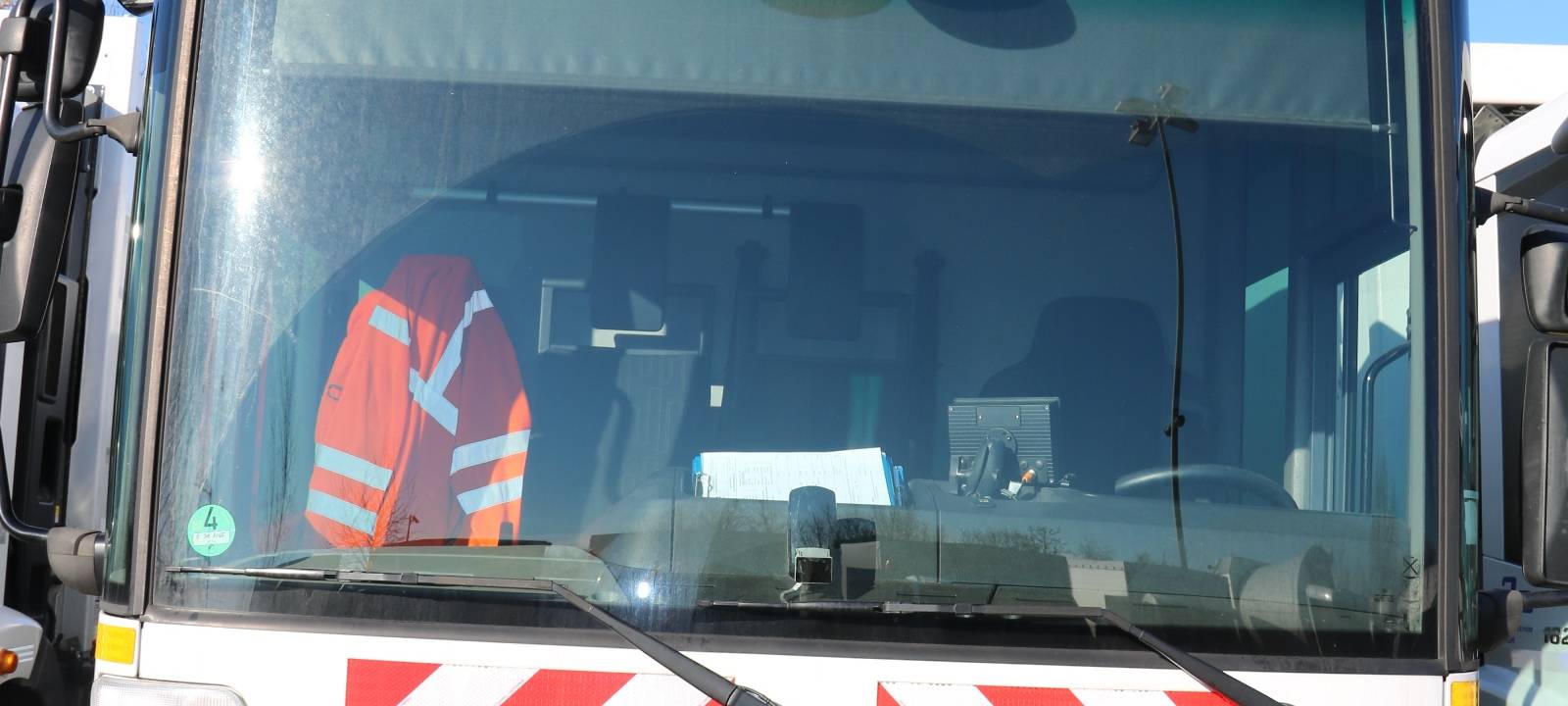 Müllfahrzeug mit Kameras