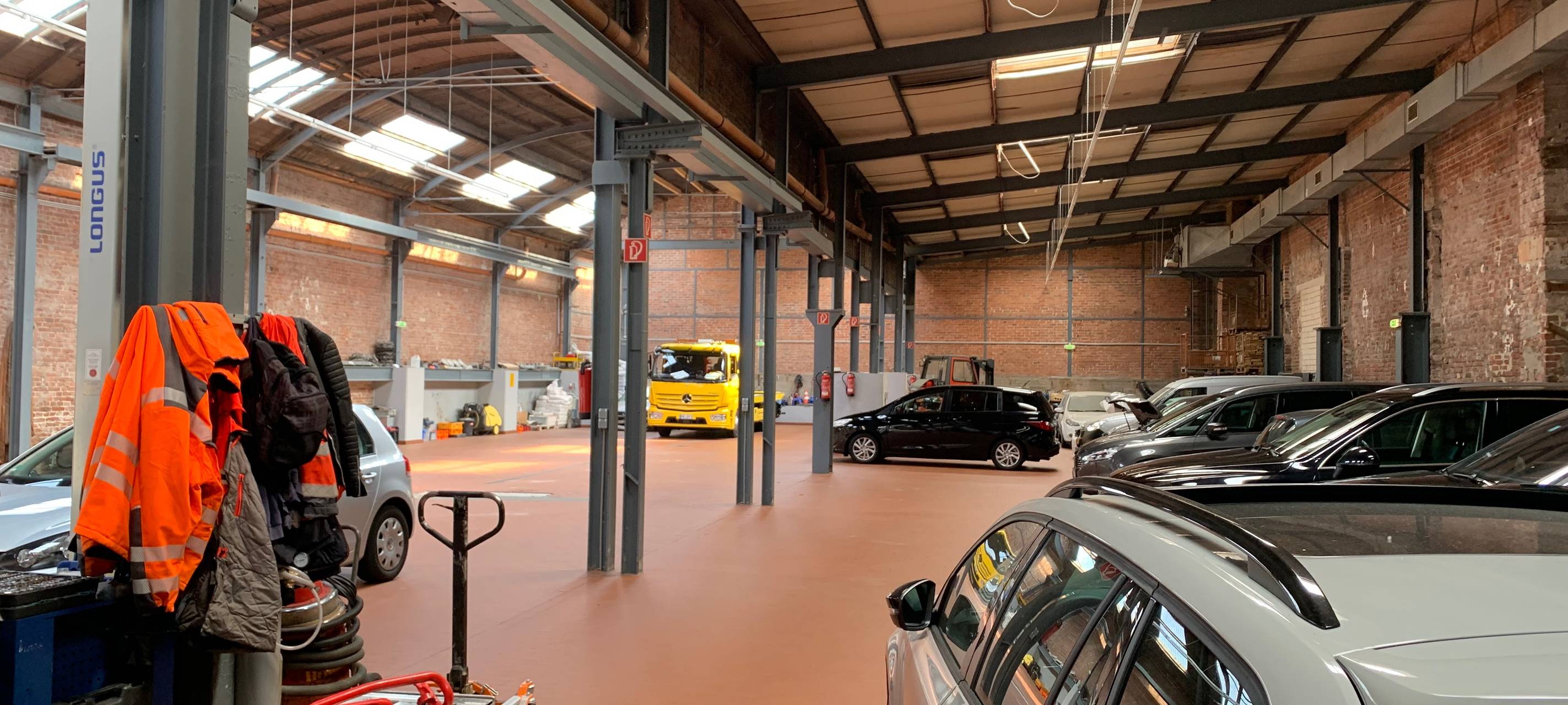 25 Falschparker werden jeden Tag in Essen abgeschleppt