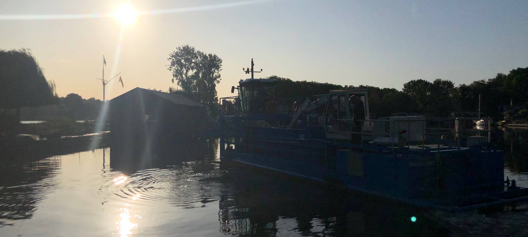 Mähboot auf dem Baldeneysee wieder im Einsatz