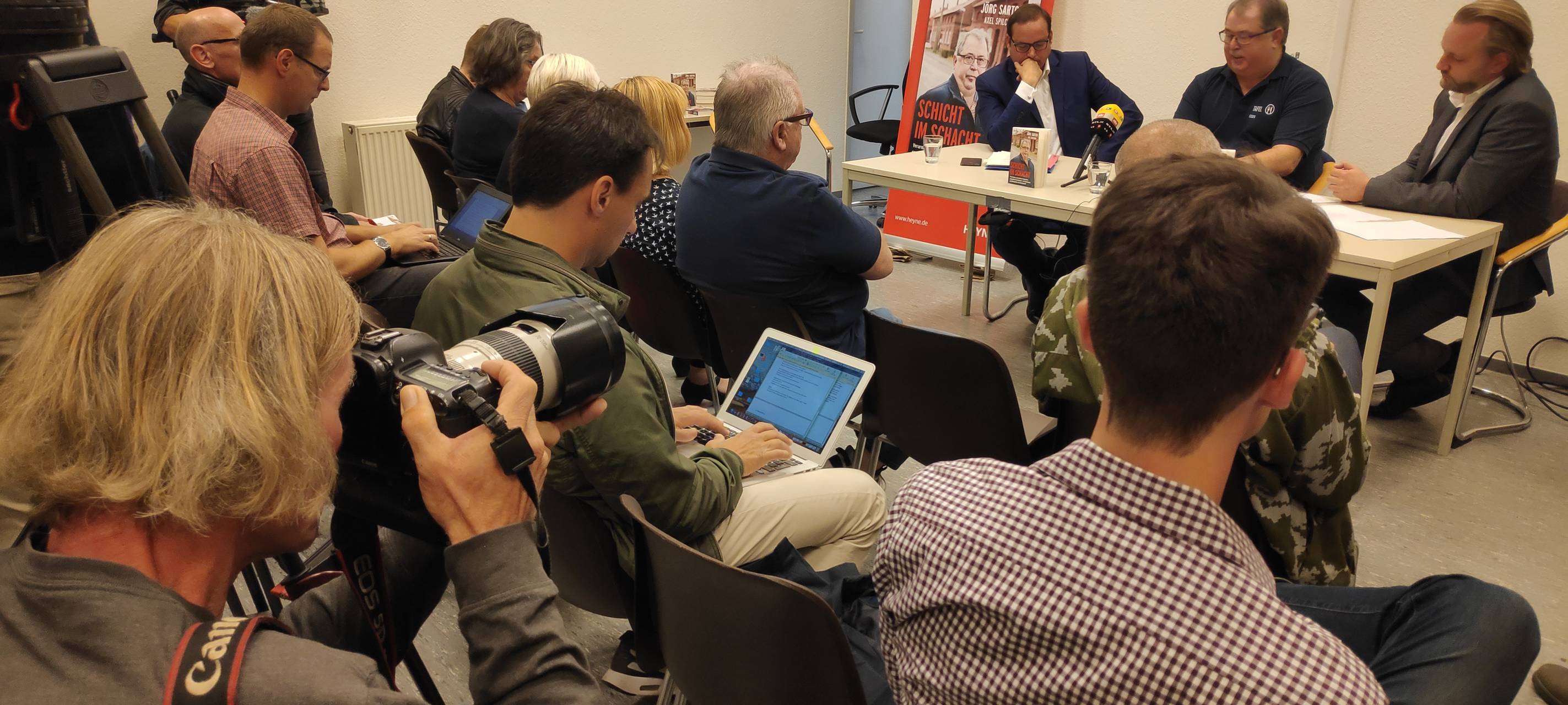 Essener Tafel: Jörg Sartor stellt Buch vor