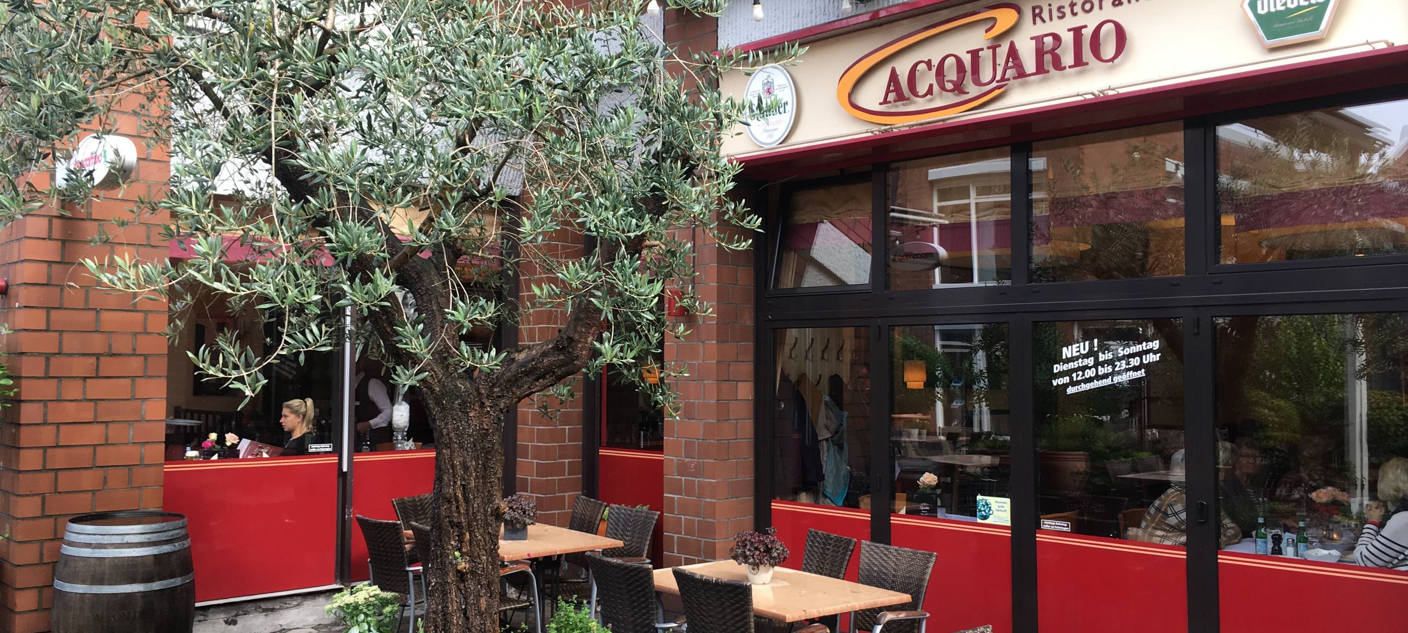 Im Aquario in Essen-Steele isst Otto Rehagel gerne zu Abend.