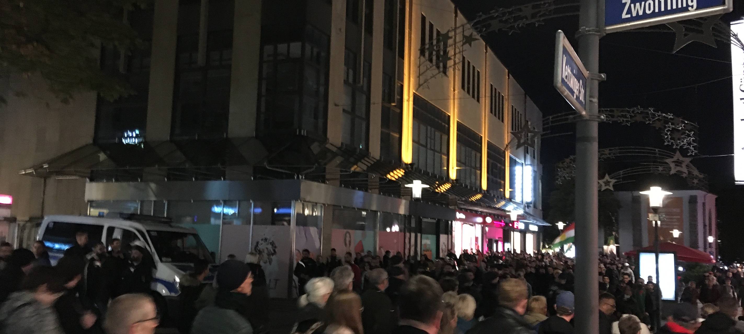 Demo in Essen nach Terror in Halle
