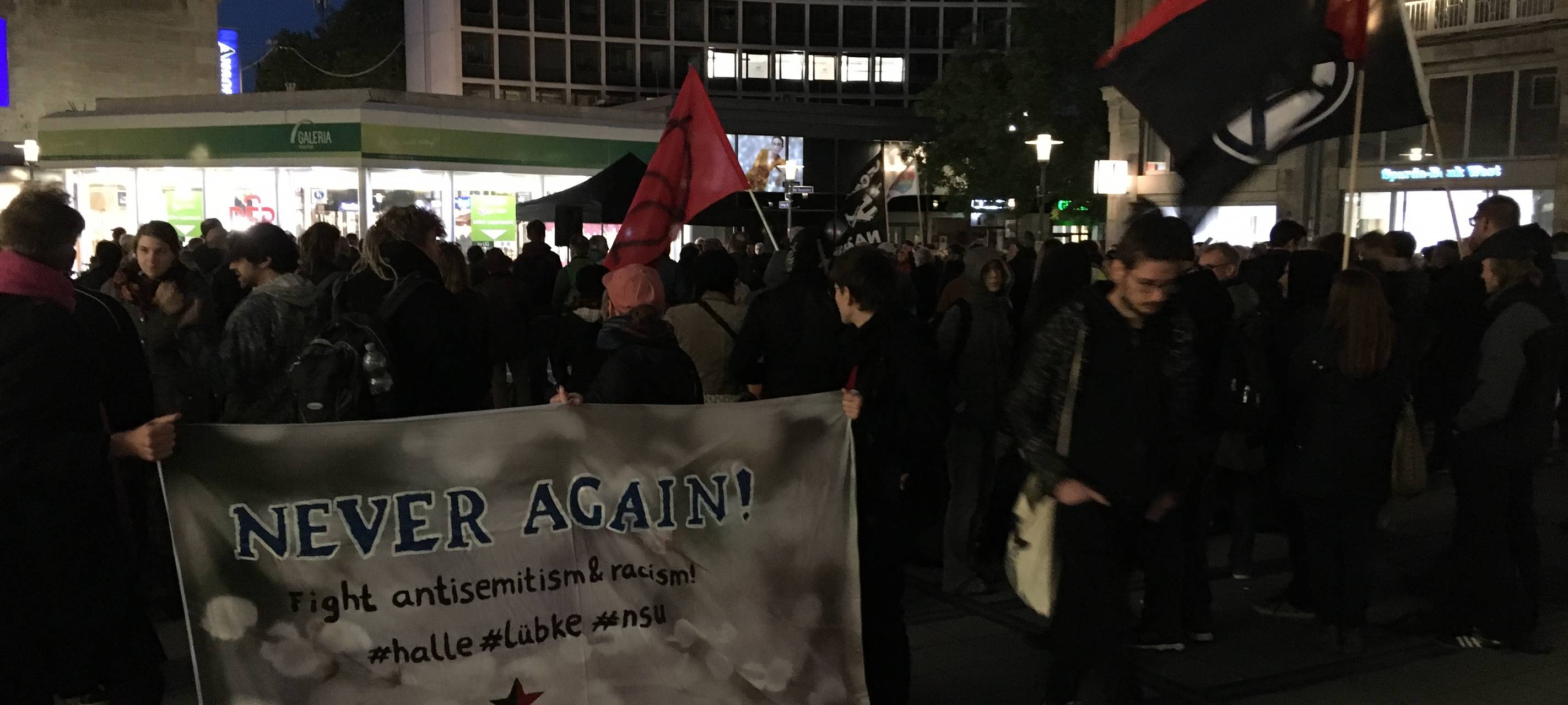 Demo in Essen nach Terror in Halle