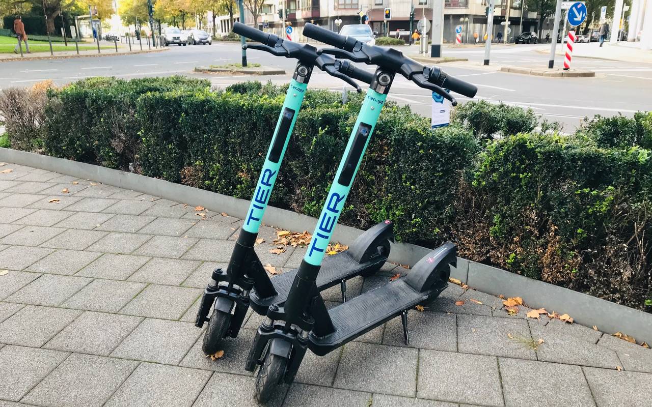 Die Firma TIER bietet jetzt auch E-Scooter in Essen an.