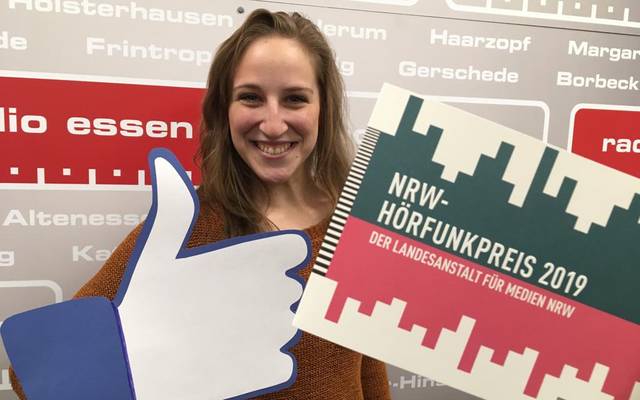 Radio Essen-Moderatorin Larissa Schmitz ist für Radio Essen mit dem Social-Media-Sonntag für den NRW-Hörfunkpreis 2019 nominiert.