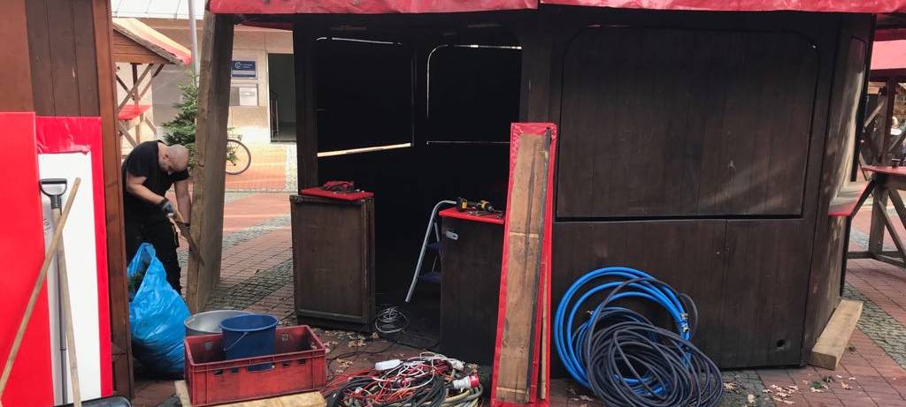 Aufbau Steeler Weihnachtsmarkt