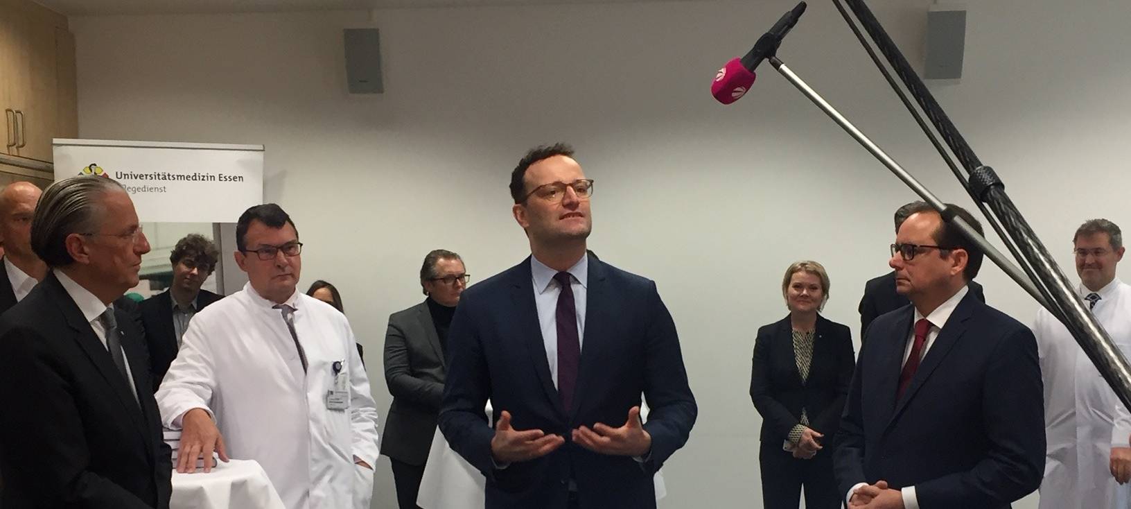 Gesundheitsminister Spahn im Uniklinikum Essen
