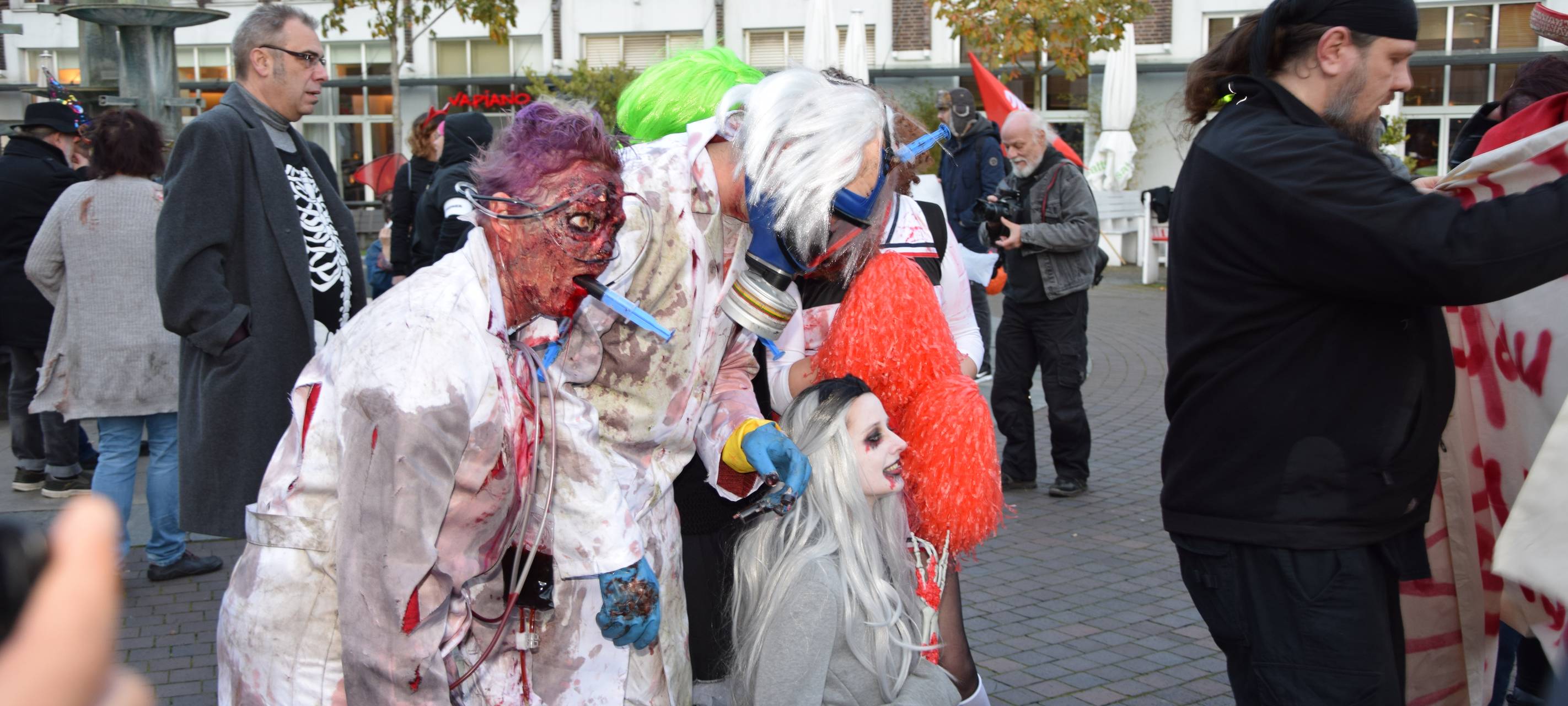 Zombie-Demo für eine andere Essener Innenstadt