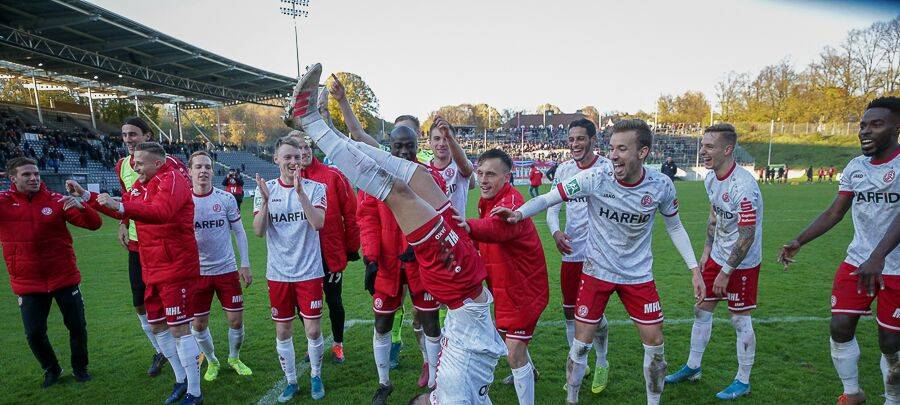 Sport in Essen: RWE tritt virtuell gegen Alemannia Aachen an