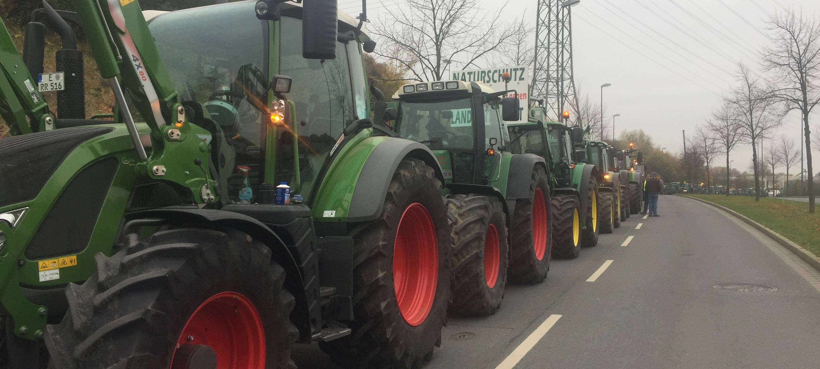 Trecker-Konvoi durch Essen: Zeiten und Strecken aktualisiert