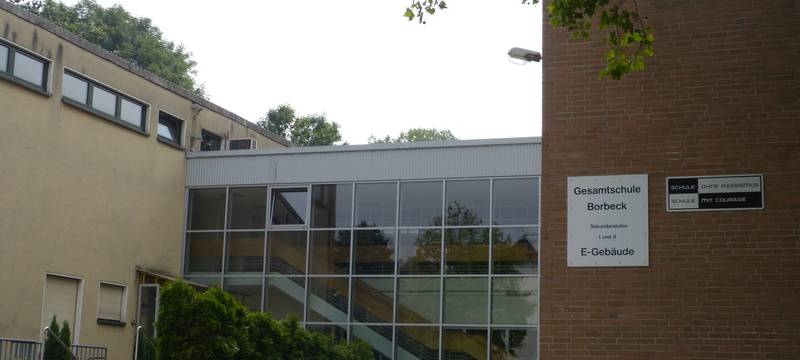 Rohrbruch an Schule in Essen - Können Schüler nicht aufs Klo?