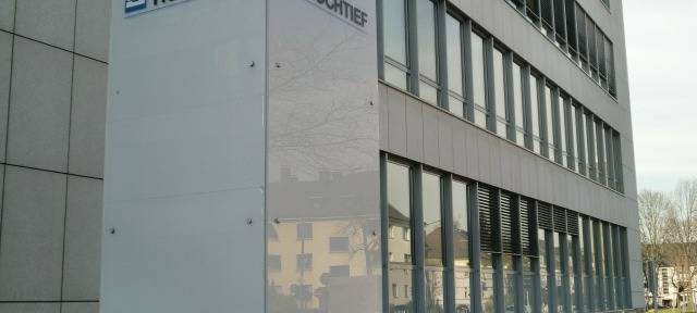 Baukonzern Hochtief aus Essen macht Millionenverluste