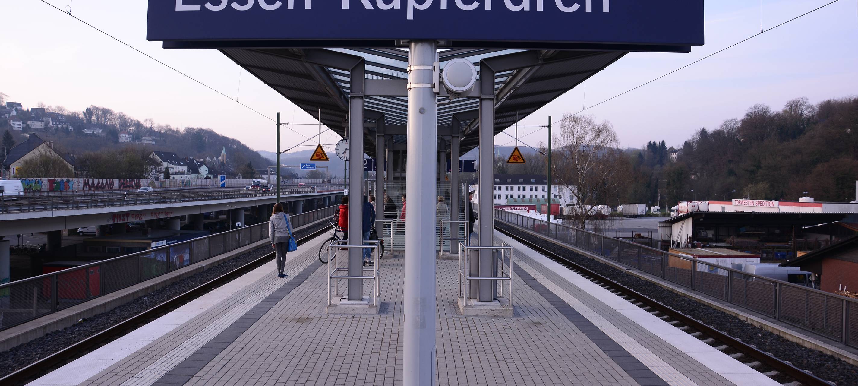 Bahnhof in Essen: Ärger über Taubendreck geht weiter