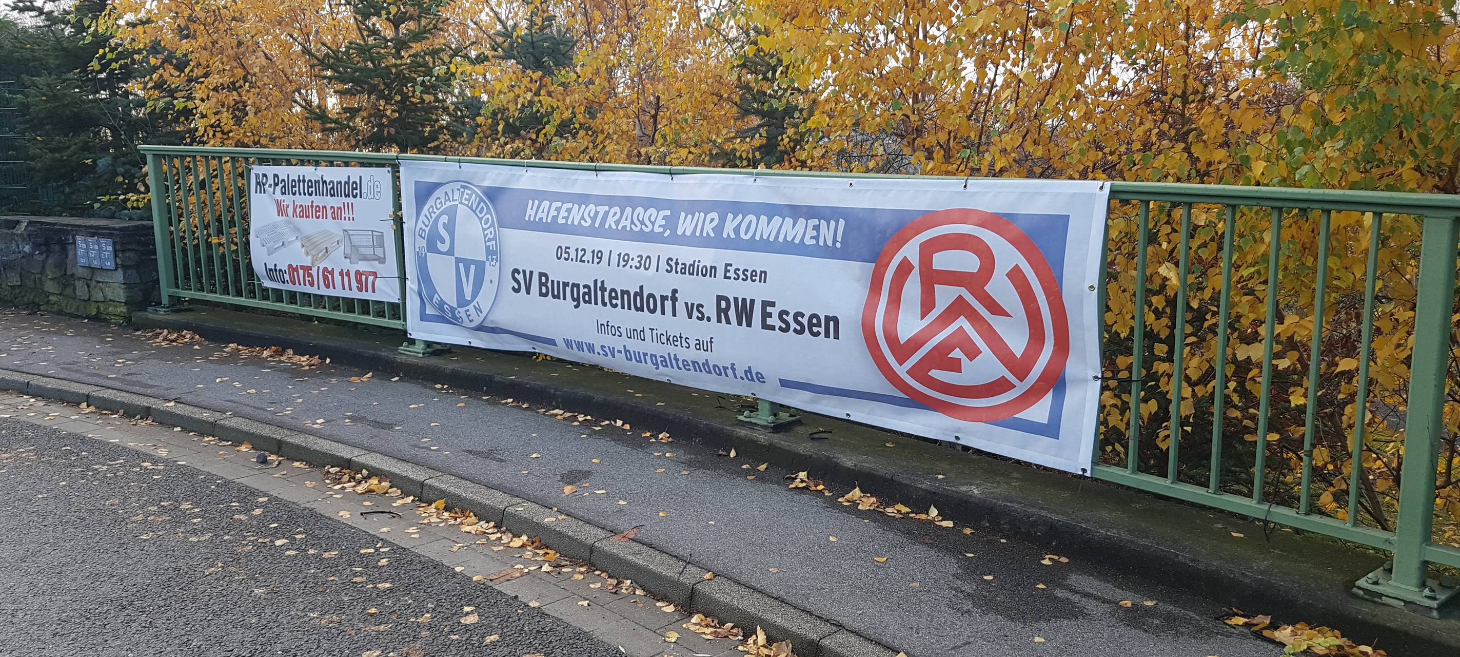Fußball-Niederrheinpokal in Essen: Burgaltendorf gegen Rot-Weiss Essen