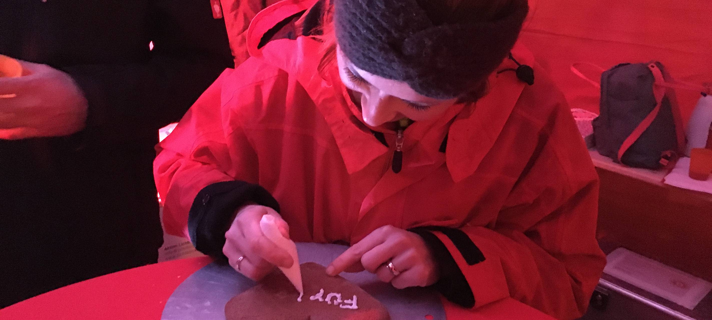 Angela Hecker auf dem Weihnachtsmarkt