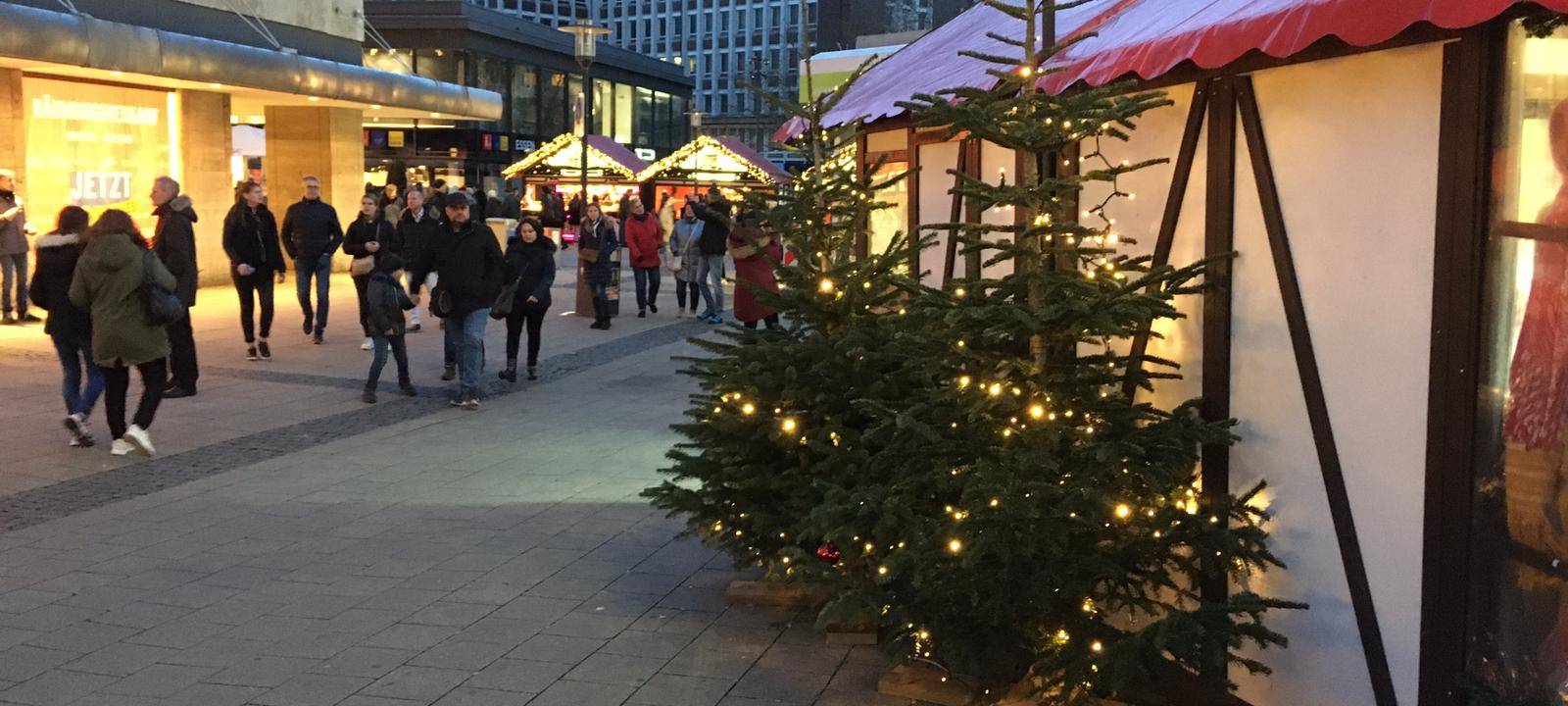 weihnachtsbaum radio essen