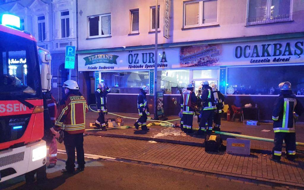 Feuer im Restaurant Öz Urfa in Essen-Altenessen