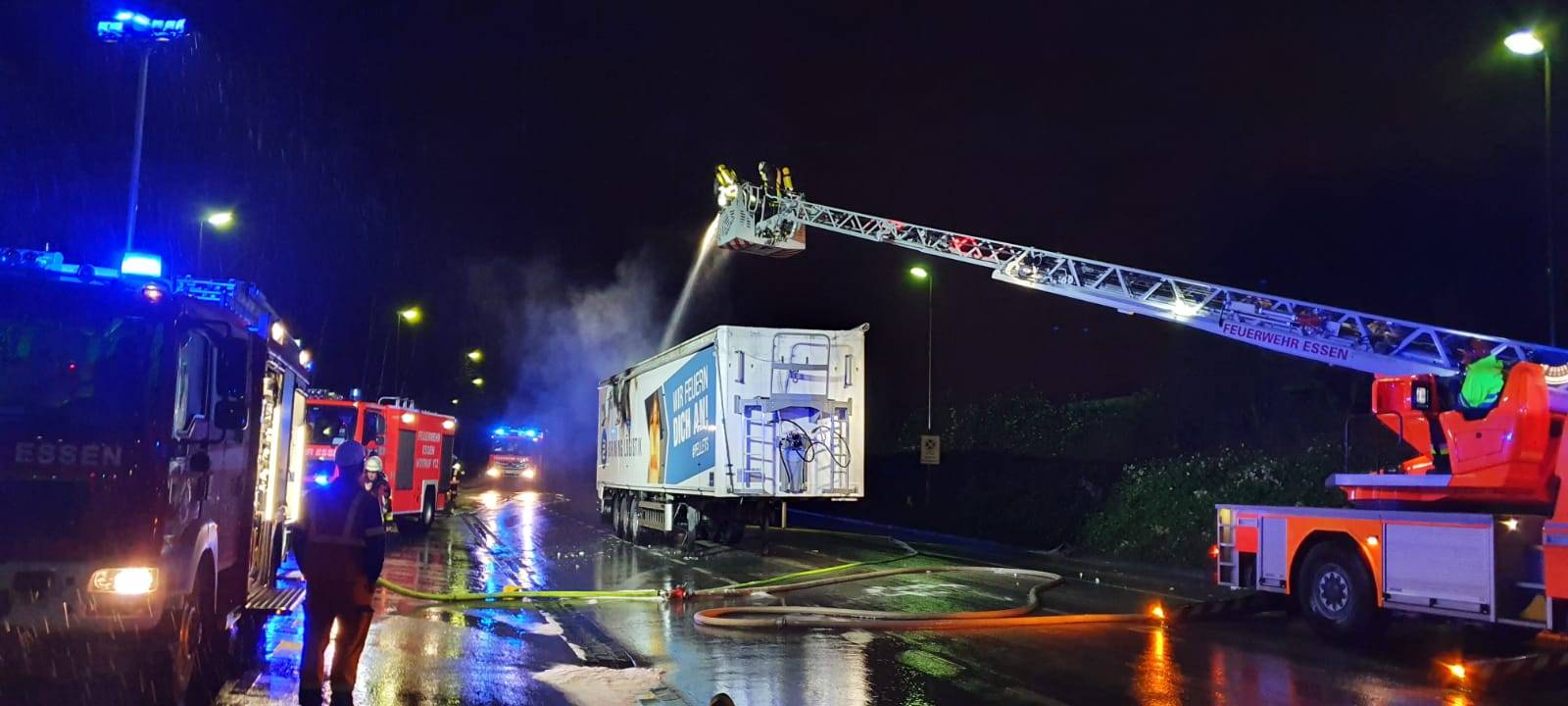 LKW-Brand in Essen-Karnap