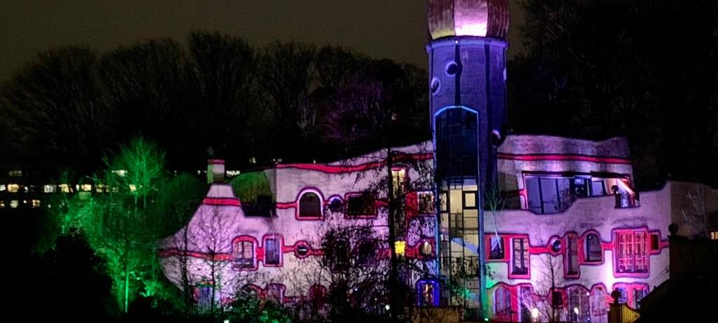 Hundertwasserhaus Essen: 15 Jahre Hilfe für Familien mit schwerkranken Kindern