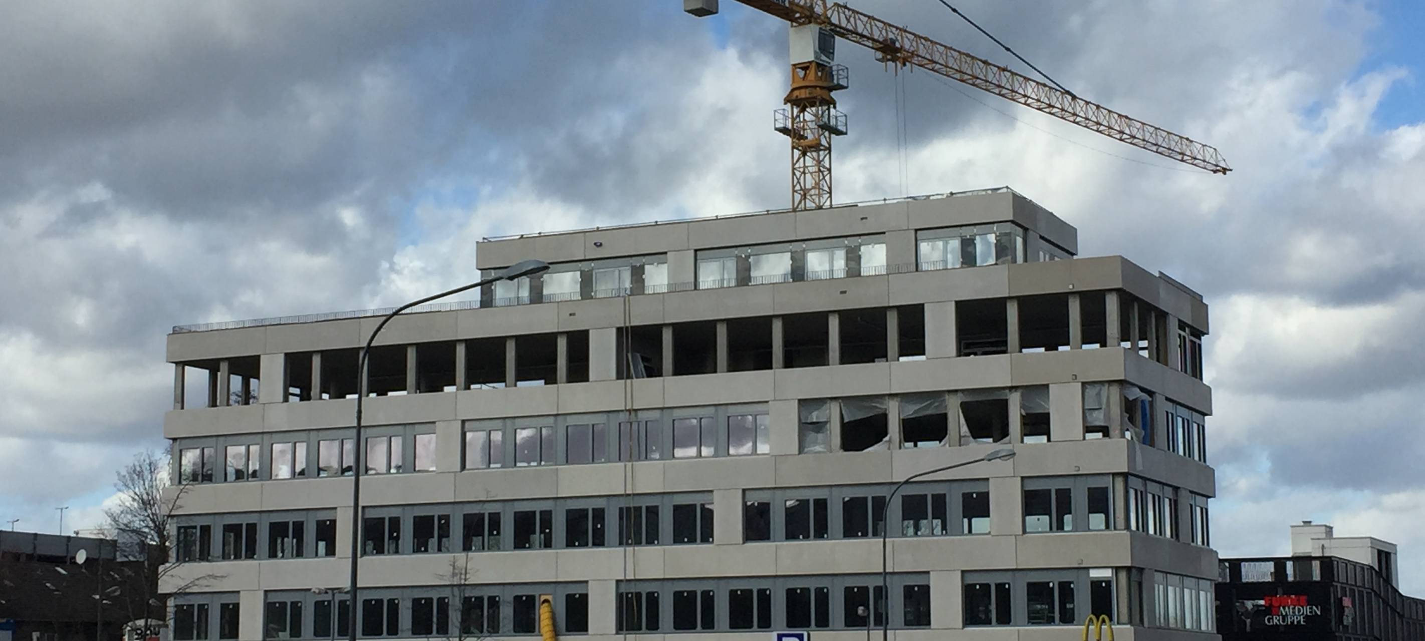 kran-in-essen-macht-lärm