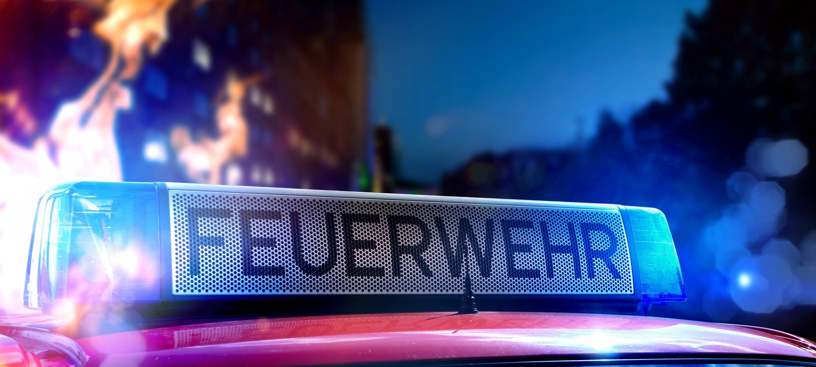 Essen: Batterie-Brand sorgt für stundenlangen Feuerwehreinsatz