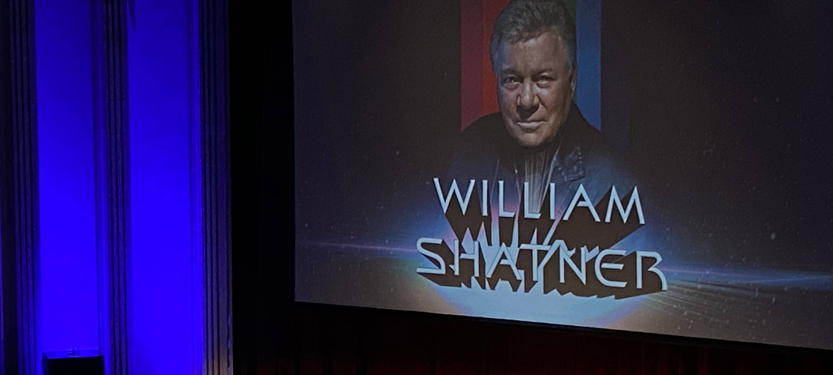 Star Trek in Essen: Captain Kirk-Darsteller William Shatner beamt in die Lichtburg
