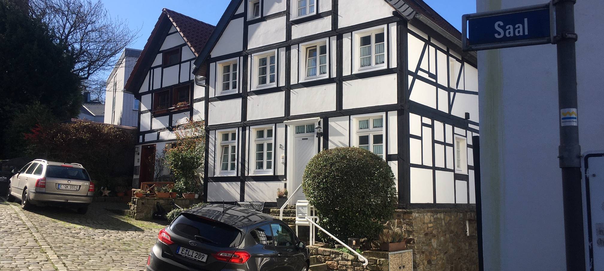 Mit 15 Metern ist die Saal die kürzeste Straße