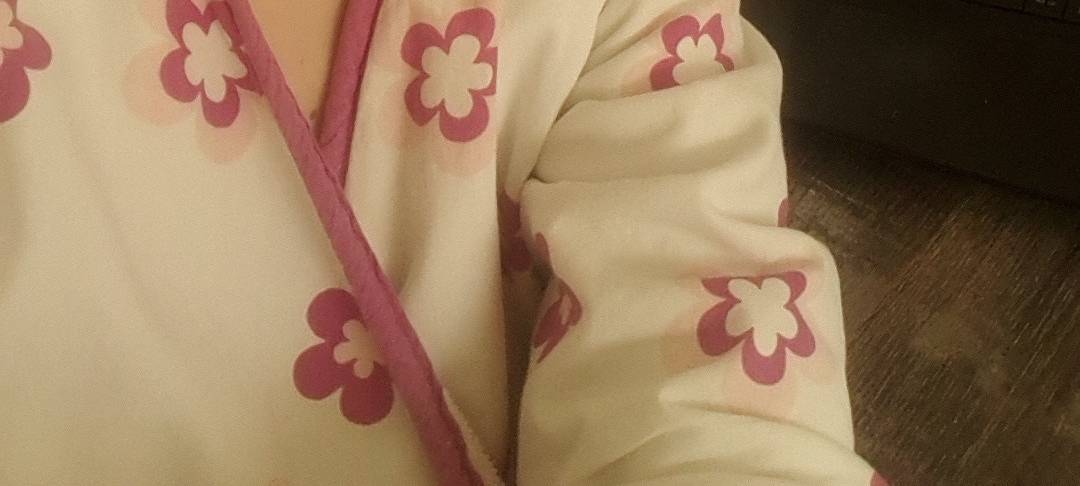 Radio Essen-Onlinerin Larissa Schmitz schreibt Artikel für die Website und betreut Facebook und Instagram von zuhause.