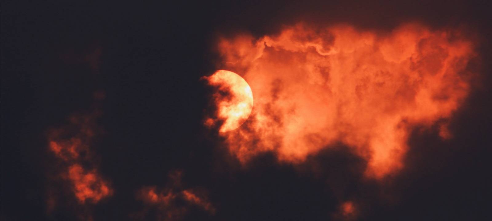 Literarisch-musikalisches Karfreitagsprogramm bei Radio Essen