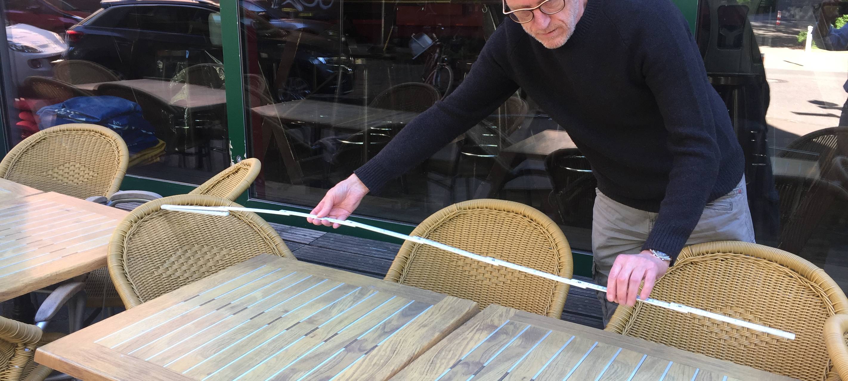 Sven Dülfer von der Kneipe "De Prins" in Essen