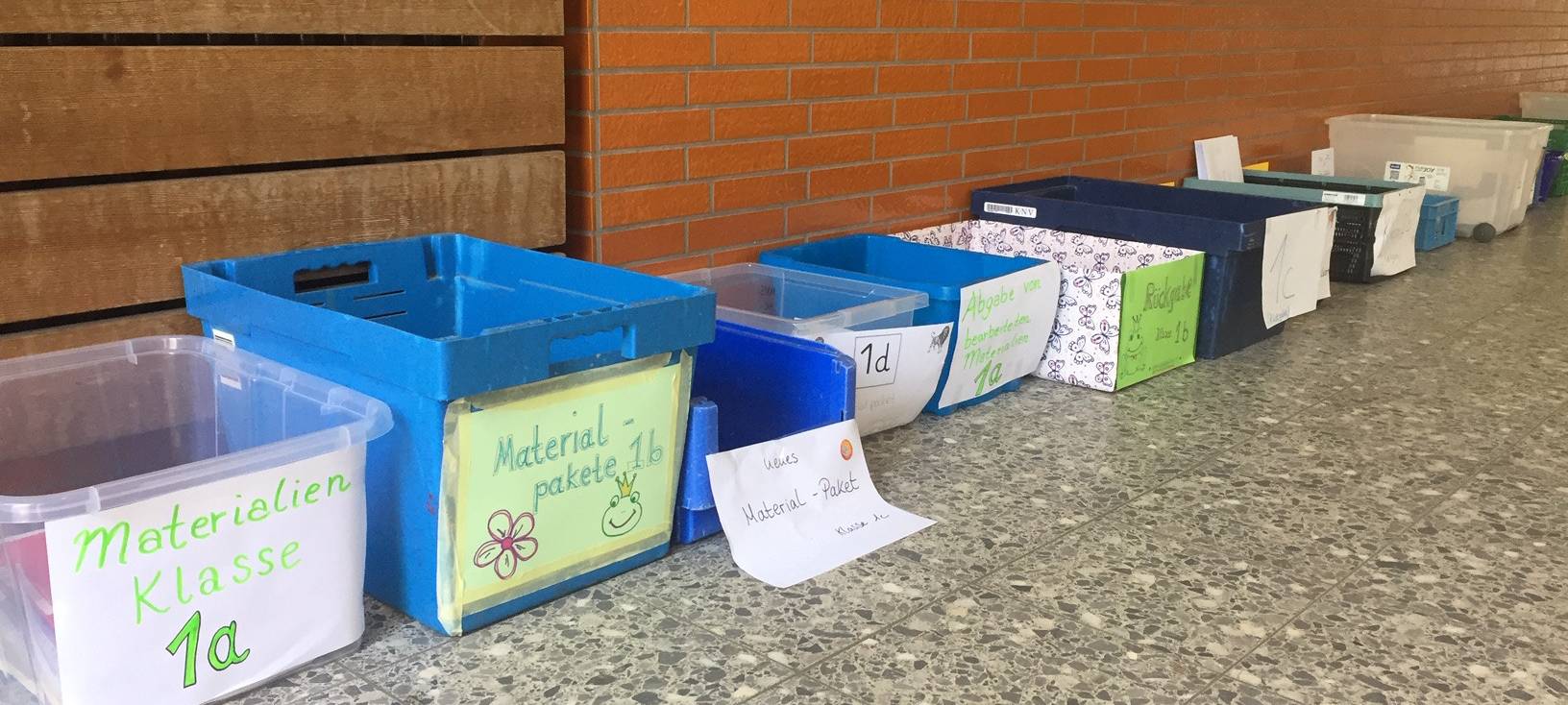 Viertklässler gehen in Essen wieder zur Schule