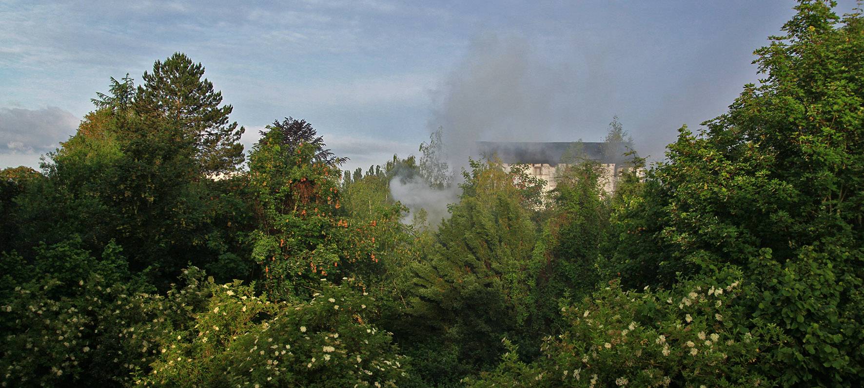 Essen: Feuer in alter Pommes-Fabrik