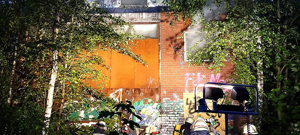 Essen: Feuer in alter Pommes-Fabrik