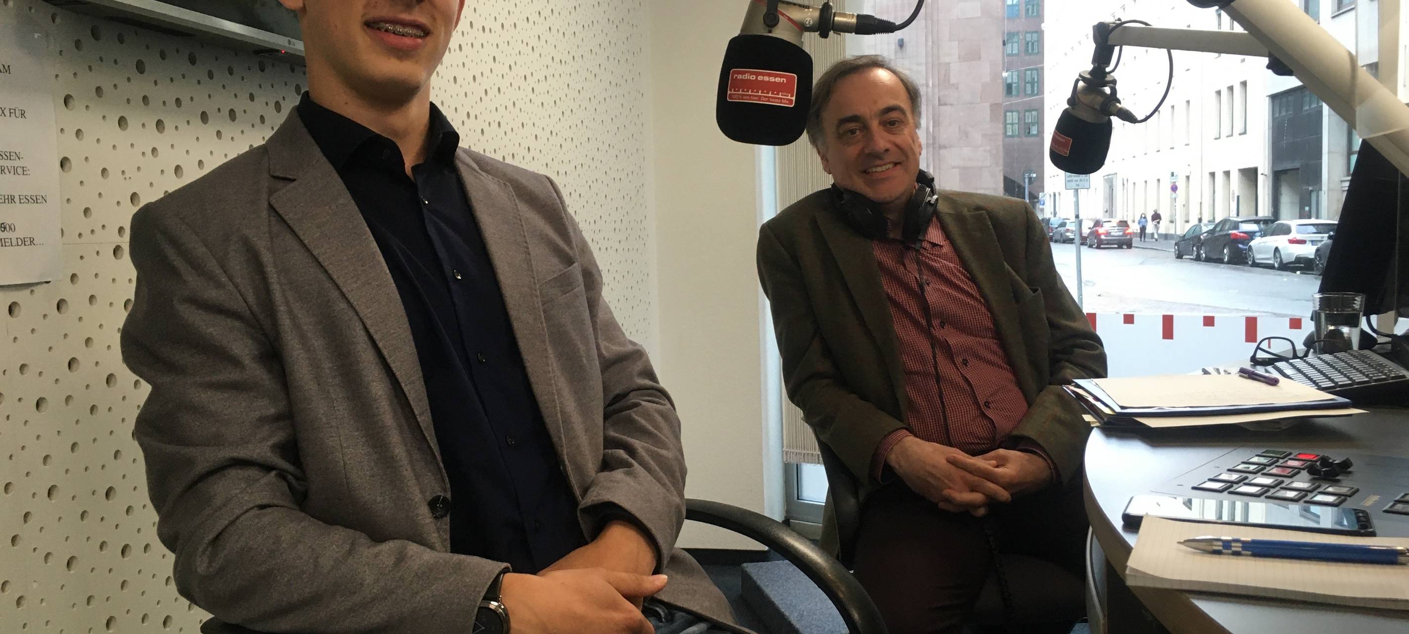 Timon Knüttel bei Radio Essen