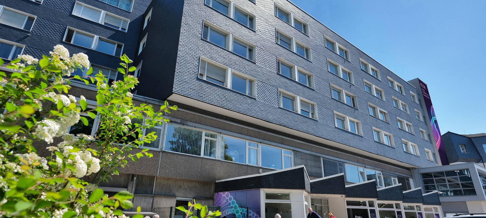 Kliniken Essen-Mitte Standort Werden mit dem Evang. Krankenhaus Essen-Werden