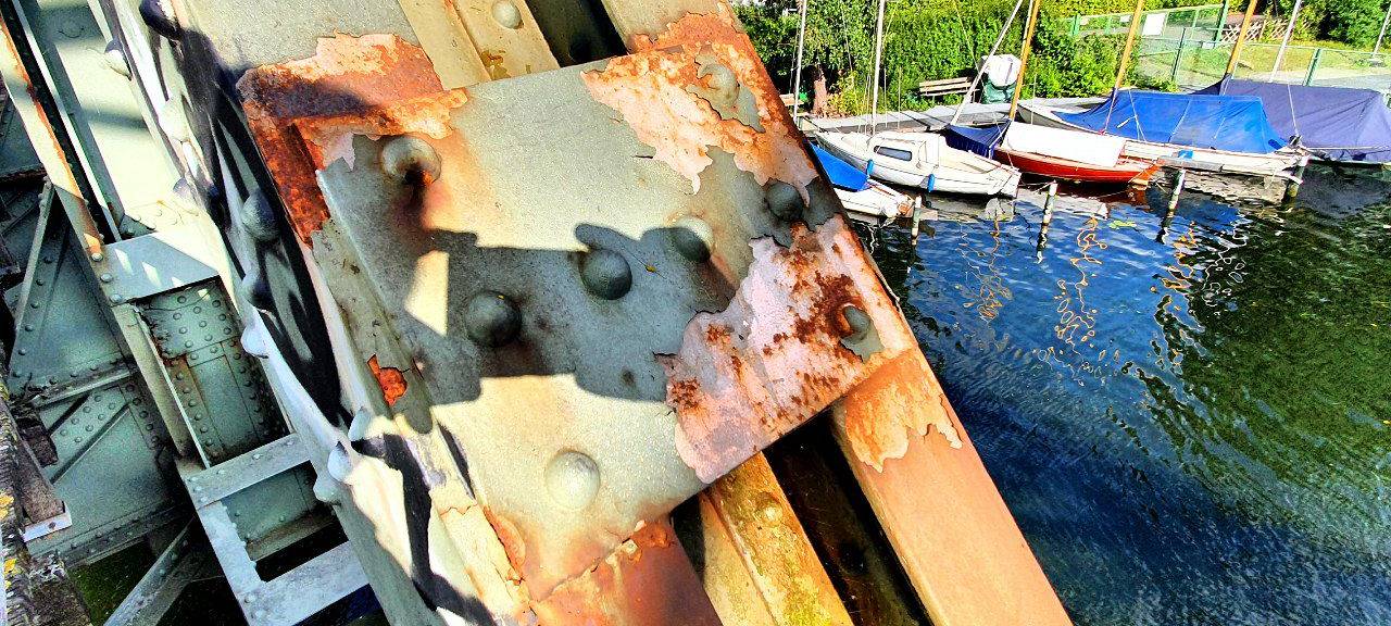 Rostschäden in Essen: Sorge um Brücke am Baldeneysee