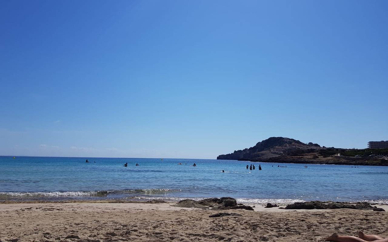 Mallorca Strand zu Corona-Zeiten - Foto einer Urlauberin aus Essen