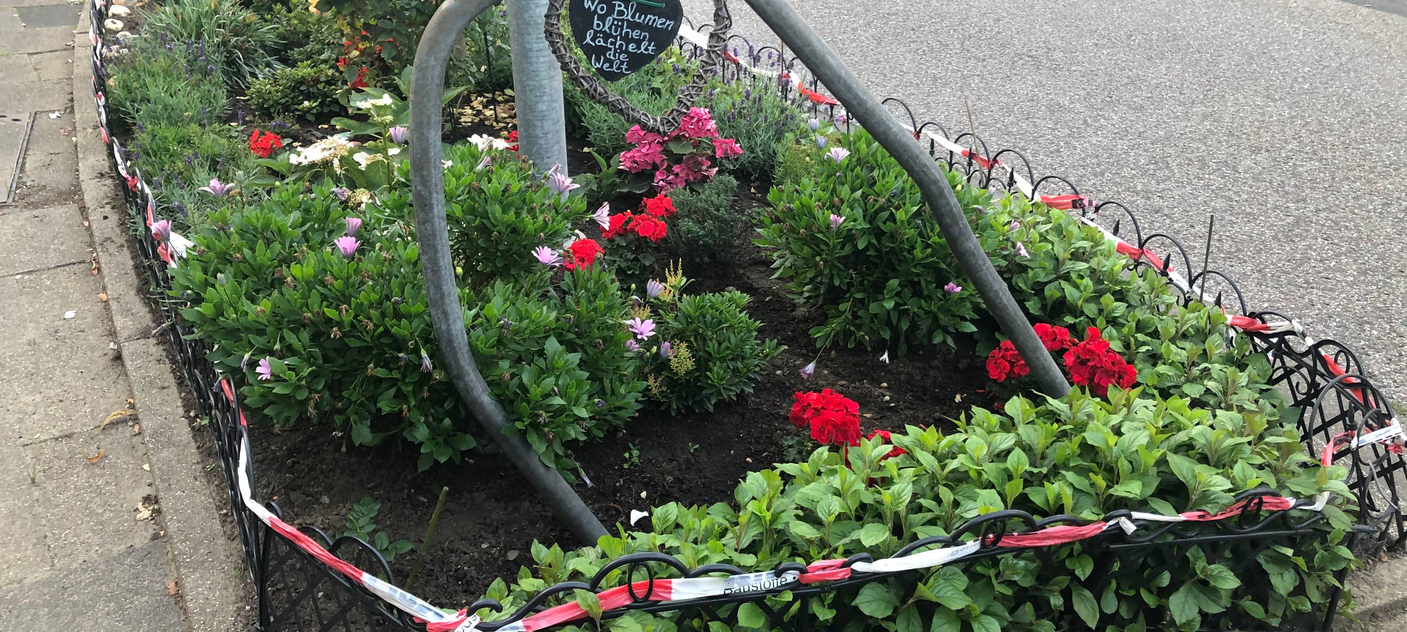 Essen: Boom der Blumenbeete? Straßenecken blühen auf
