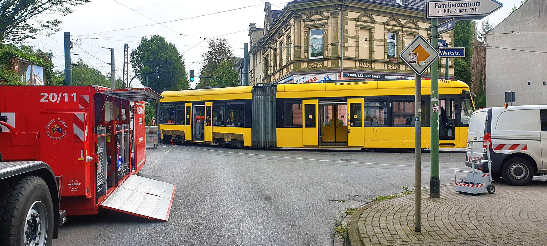 Straßenbahn in Essen-Dellwig entgleist