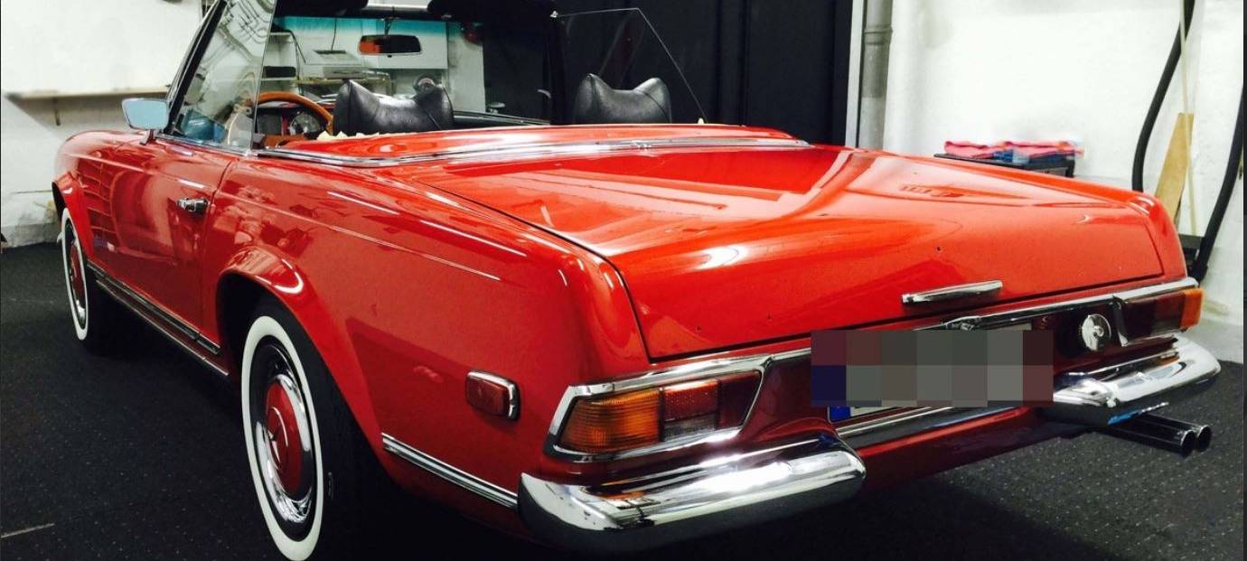 Roter Mercedes in Essen gestohlen polizei