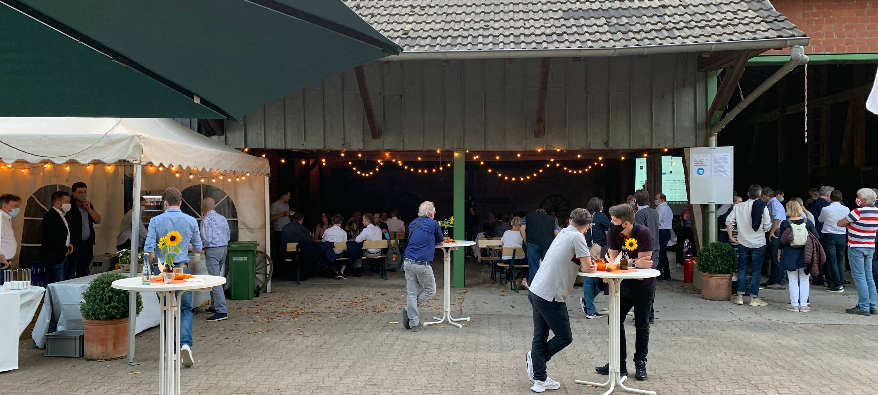 Die CDU Essen feiert in Kettwig auf einem Bauernhof