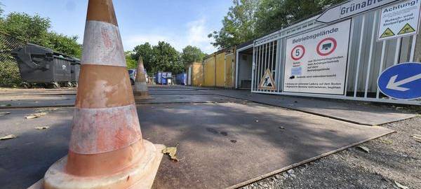 Die Grünannahmestelle der Entsorgungsbetriebe Essen in der Schnabelstraße ist zwei Wochen dicht.
